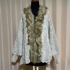 新品タグ付き　JUNOAH ニットカーディガン