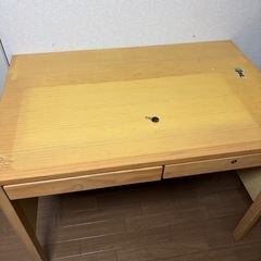 つくえ 引き取り限定でお願いします。の画像