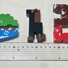 【中古】アニマル積み木★一部数字あり★傷ありの画像