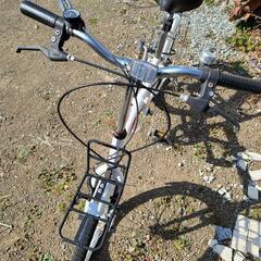 折りたたみ自転車の画像