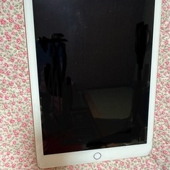 美品iPad第6世代128GBの画像