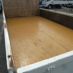 H.18(2006)年 トヨタ トヨエース 1.5t平ロングAT ホワイト 走行159,000km  ナビ　ETC　集中ドアロック　エアバック　エアコン　パワステ　パワーウィンドウ　集中ドアロック　ワンセグTV　CD　バックカメラ　車検7年9月　　17183の画像