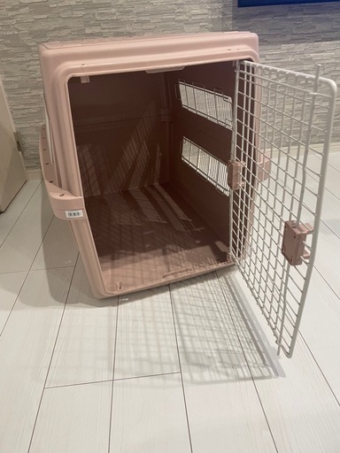 【商談中】大型犬 中型犬 クレート アイリスオーヤマ ケージ キャリー 犬用品 ペットグッズ