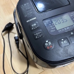 炊飯器　アイリスオーヤマ　RC-ME30