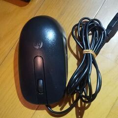 有線のキーボード/マウスあげますの画像