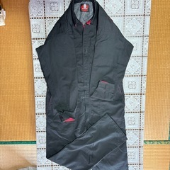 黒の長袖オーバーオール・つなぎの画像