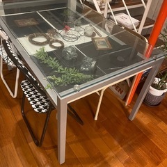 【モダン】おしゃれ☆ガラステーブル