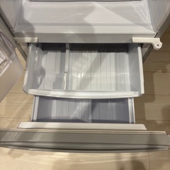 冷蔵庫　（SHARP 137L）の画像