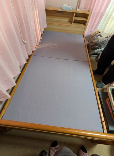 シングルベッド　組み立てタイプ