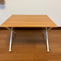 ☆3/9掲載終了☆美品！折りたたみコンパクトデスク　ニトリ製の画像