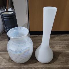 大きい花瓶の画像