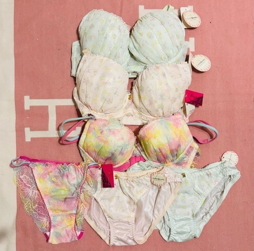 セレブビューティー・Regalo ブラジャー・ショーツ　E70