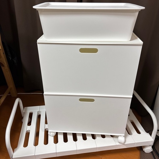 ニトリ　押入れ収納キャリー　キャスター付きN BOX2段