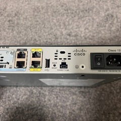 Cisco 1921 Series 有線LANルーターの画像
