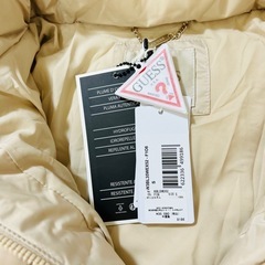 訳あり❣️GUESS ゲス　アウター DOWN JACKET レディース　Sサイズの画像