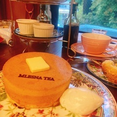 一緒にカフェ巡りしてくれる方！