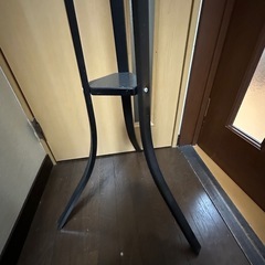 プライスダウン！！美品！スタイリッシュ！！ハンガーラック！！の画像