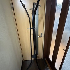 プライスダウン！！美品！スタイリッシュ！！ハンガーラック！！