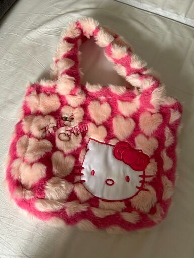 Hello Kitty　Y2Kファーバッグ♡