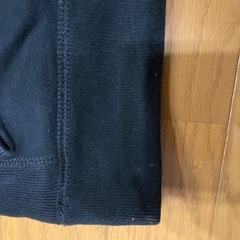 A bercrombie&Fitch  パーカーブラックの画像