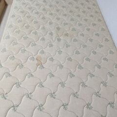 シングルベッド　マットレスの画像