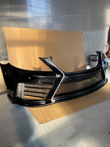 LS460前期(後期仕様バンパー