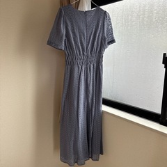 GRL綺麗めワンピースMサイズの画像