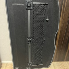 アウディ【Q5】  トノカバー 黒 シートカバー 車用　の画像