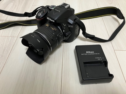 デジタル一眼レフカメラ　ニコン D5300セット