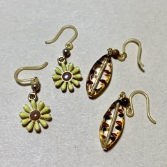 樹脂フックピアス5点③の画像