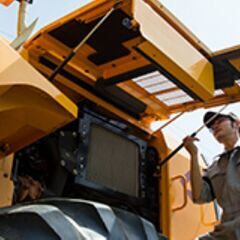 【普通自動車免許のみでOK／未経験歓迎】トラックや除雪機等のメンテナンス作業員／資格手当あり_株式会社東和本社（八戸工場）の画像