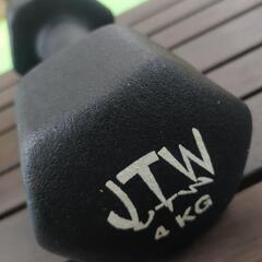 値下げ★ダンベル１個 4kg の画像