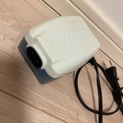 水槽エアポンプ二つ穴の画像