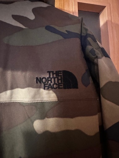 THE NORTH FACE スノボウェア上★ほぼ新品に近いです！