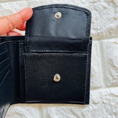新品❤二つ折り 財布 本革 黒 2個セット 箱付 収納抜群 の画像
