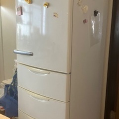 冷蔵庫お譲りします。