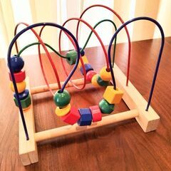 ベビー　こども　おもちゃ　IKEA　ルーピング知育玩具