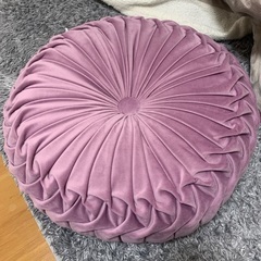 ニトリ　円形クッション