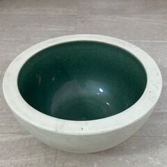 【知多郡武豊町引取】ガーデニング　すいれん鉢　めだか鉢　DIY