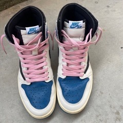 Travis Scott × Fragment × Nike A...