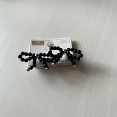 3coins 樹脂イヤリング 2つセットの画像