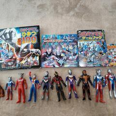 【お取引中】ウルトラマン　フィギュア　絵本　おもちゃ　こども　玩具