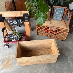 りんご箱 DIY 100均 カスタマイズ 本棚や整理箱 商品棚 ...