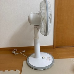 扇風機　2015年製の画像