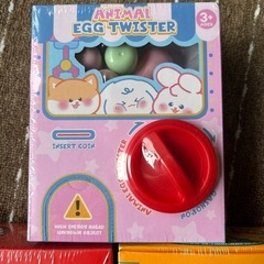 ガチャポン本体　ピンクペット
