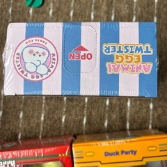 ガチャポン本体　ピンクペットの画像