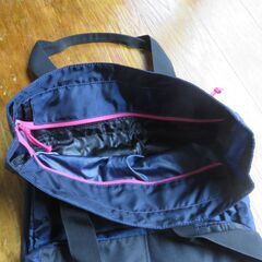 スポーツバッグ（お話し中）の画像