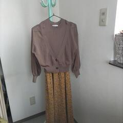カーディガン＆ノースリーワンピース（未使用）ナイスクラップの画像