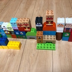 受け渡し予定ありアンパンマンのブロック2セットの画像