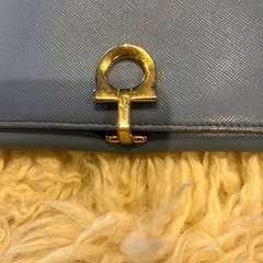 フェラガモ長財布中古の画像